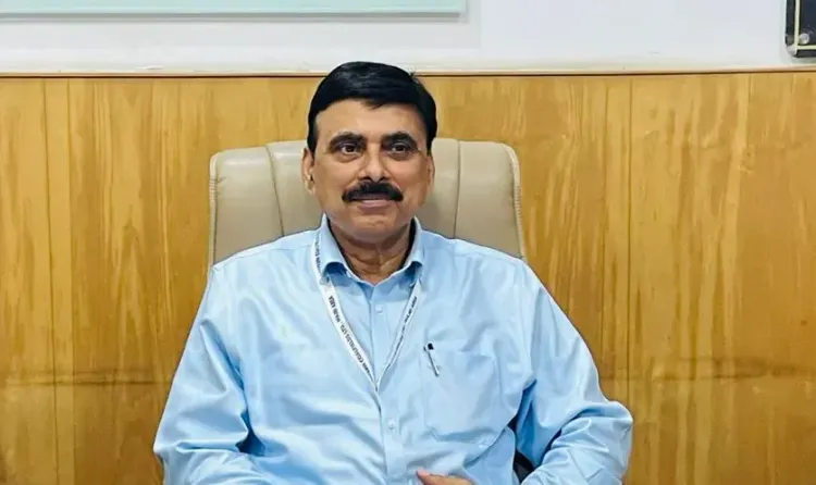 Photo of Shri Avinash Prasad